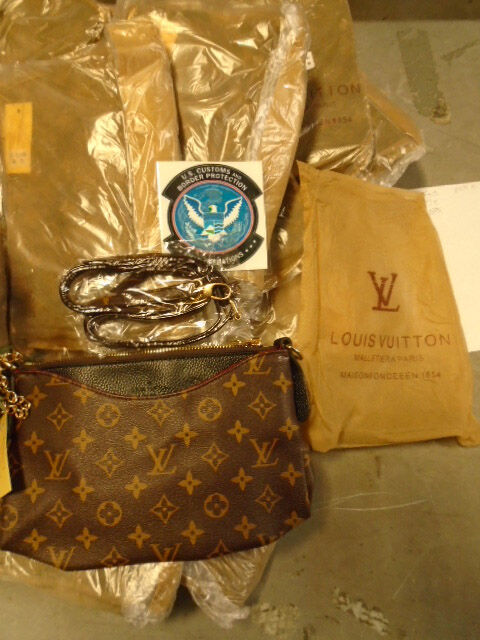 CUSTOMS SEIZURE Counterfeit Louis Vuitton Purse.JPG